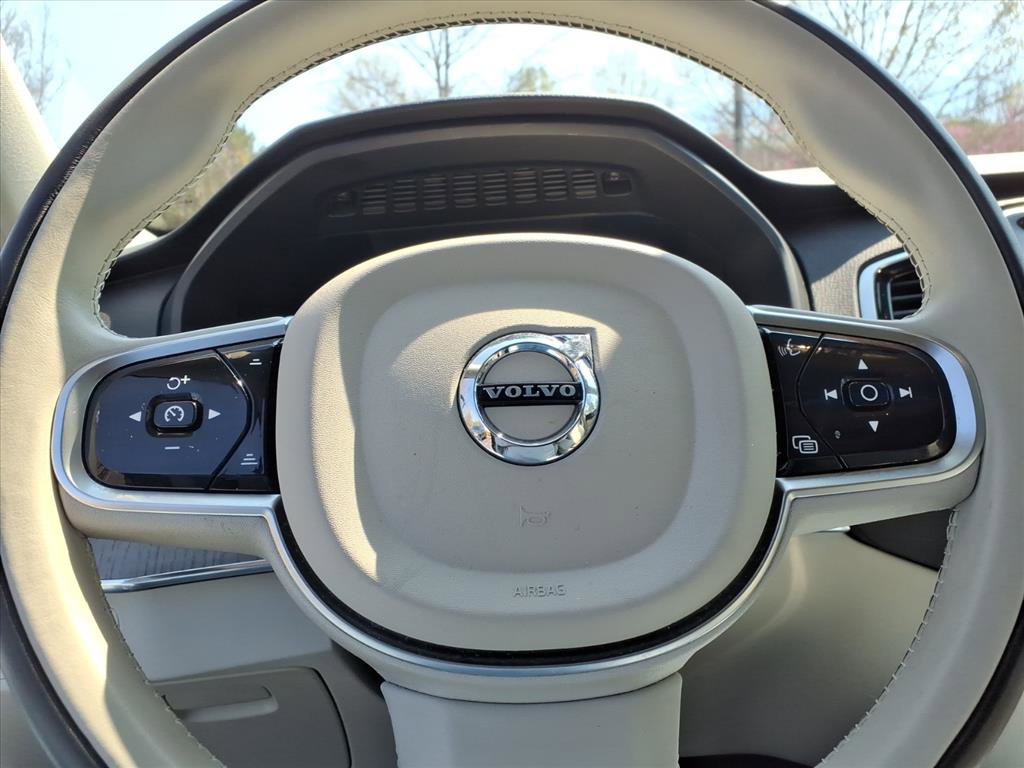 Certified 2023 Volvo XC90 B5 Plus image 27