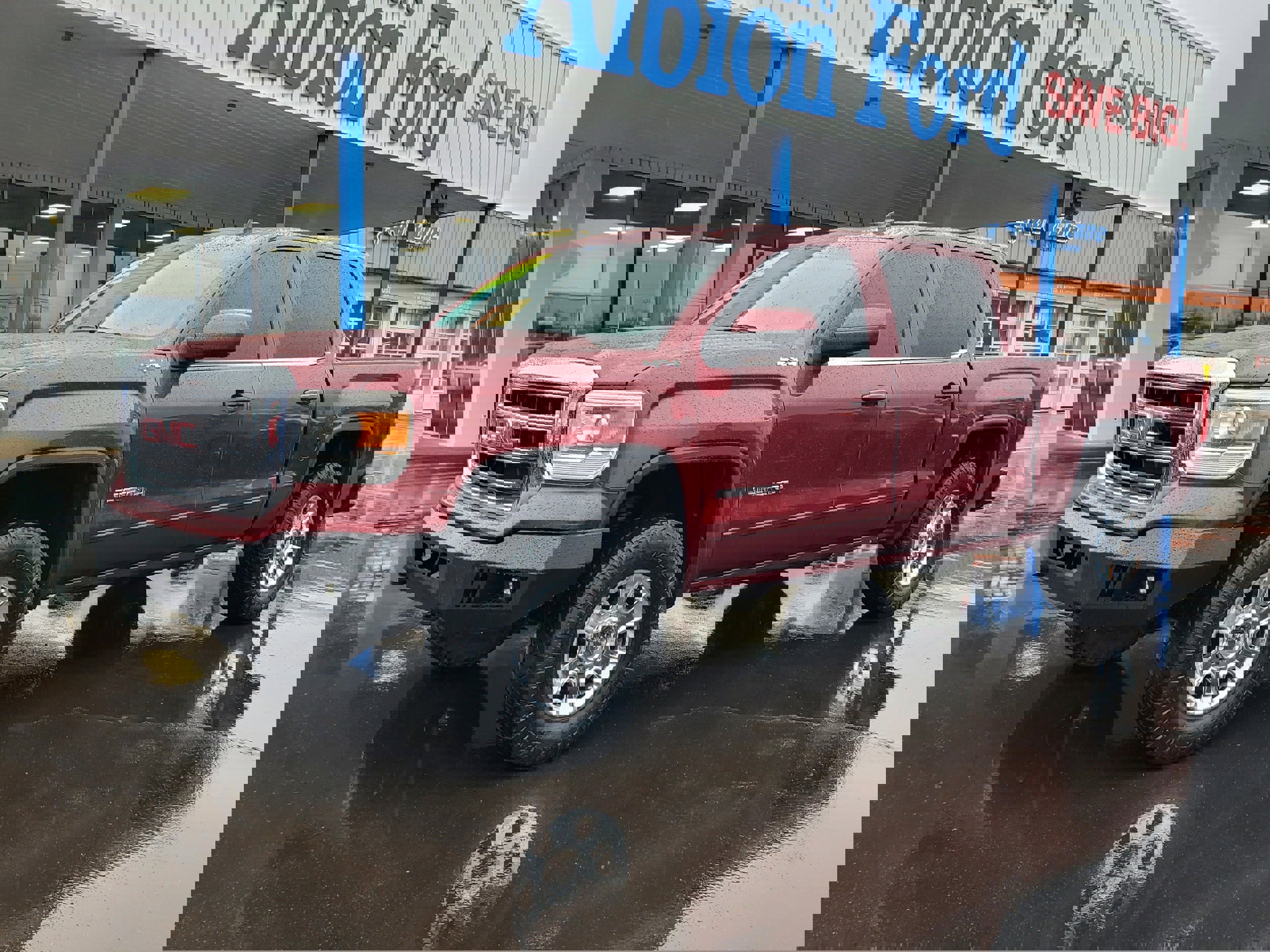 Used 2014 GMC Sierra 1500 SLE w/ SLE Value Package image 2