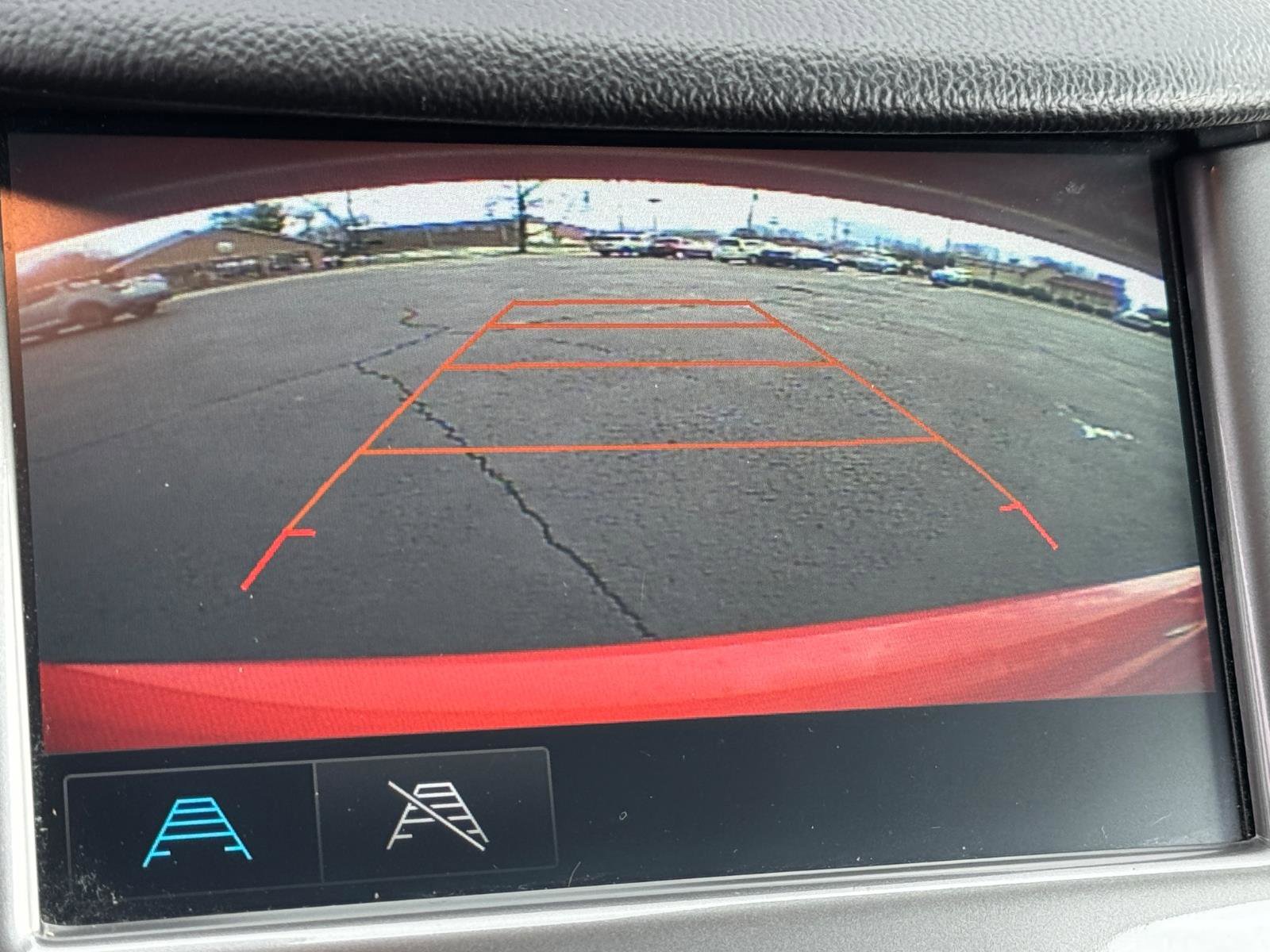 Used 2018 Chevrolet Cruze LT w/ LT Fleet Convenience Package image 16