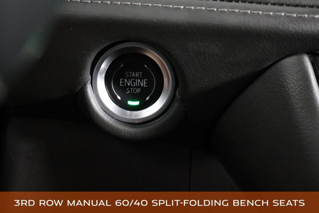 Used 2025 Chevrolet Tahoe LT RWD image 32