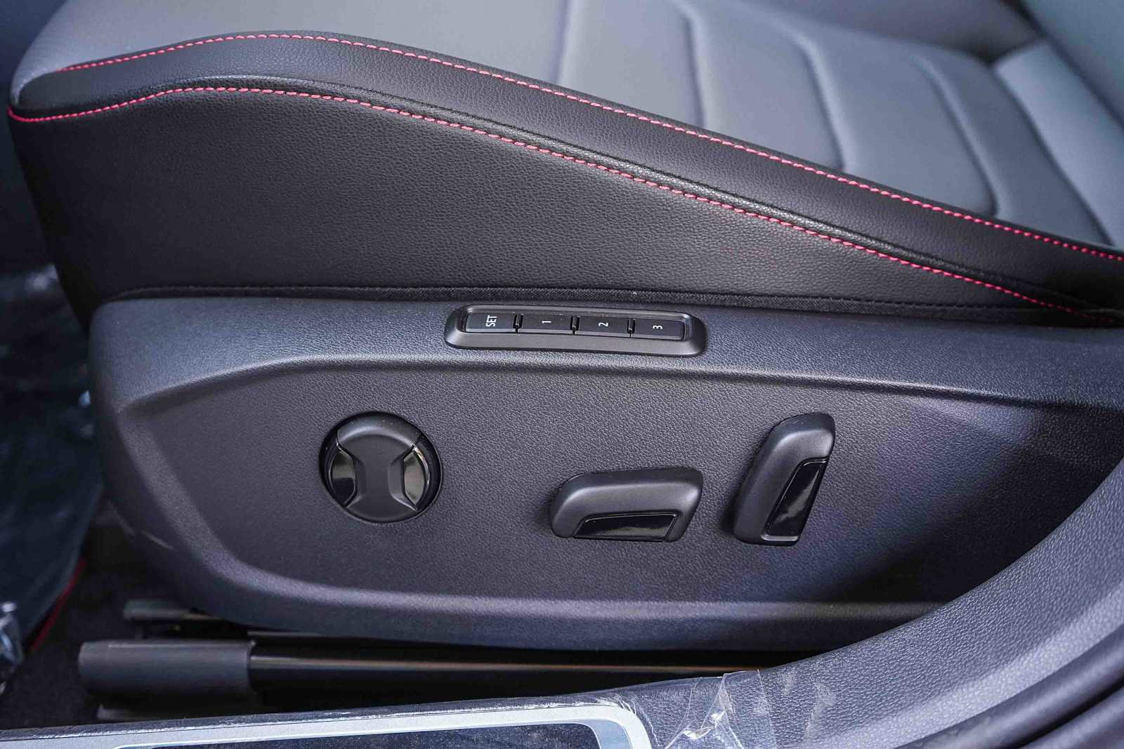 New 2026 Volkswagen Jetta GLI Autobahn FWD image 23