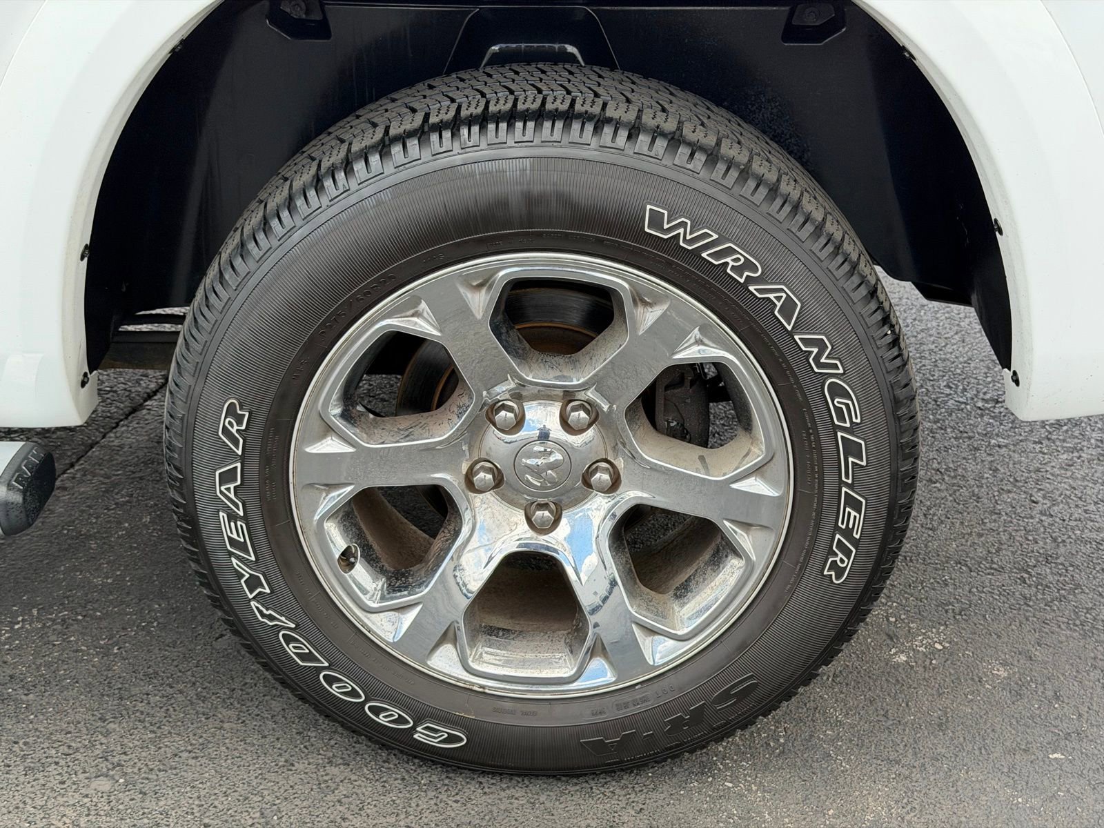 Used 2014 RAM 1500 Laramie w/ Convenience Group image 35