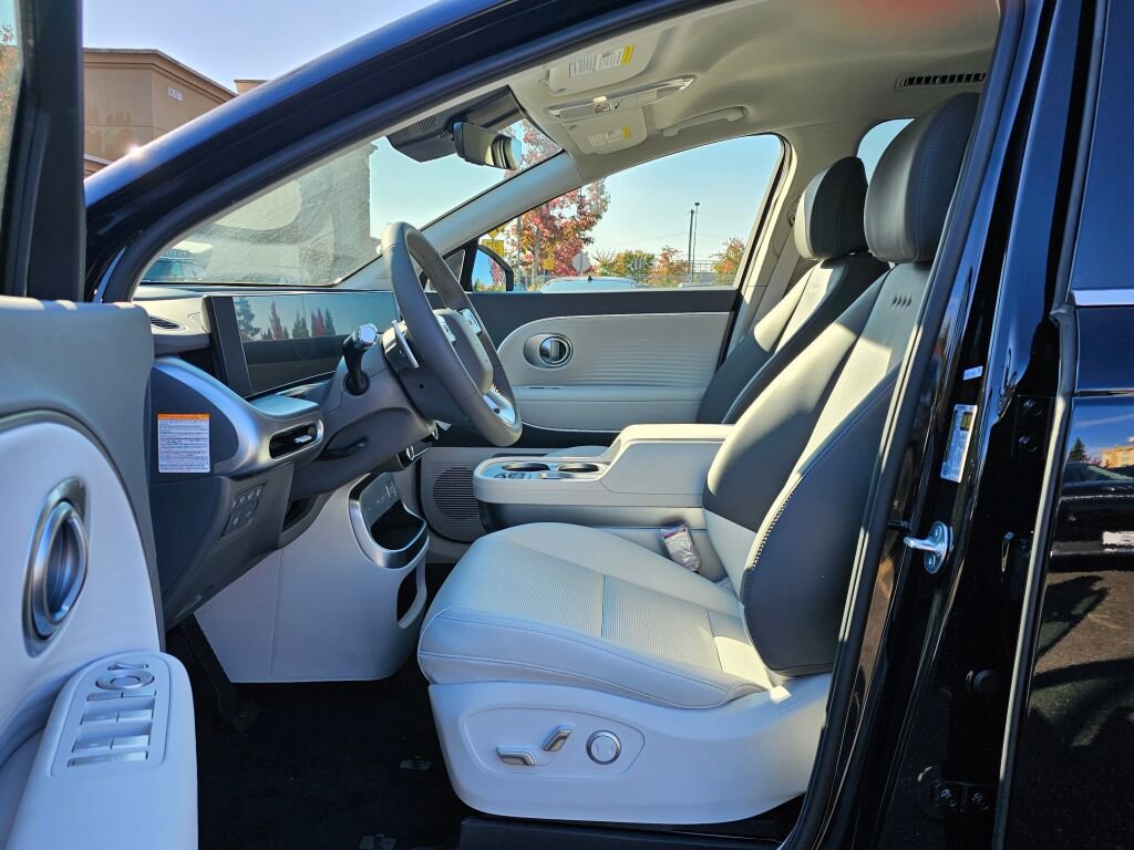 New 2026 Hyundai Ioniq 9 SEL image 17