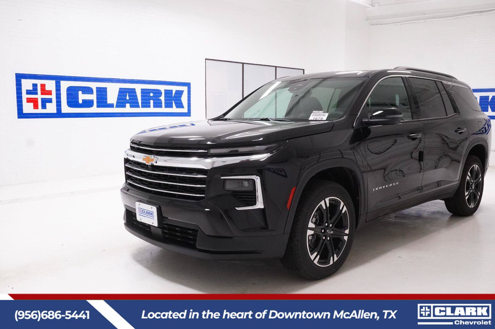 New 2027 Chevrolet Traverse LT w/ Sun and Wheel Package