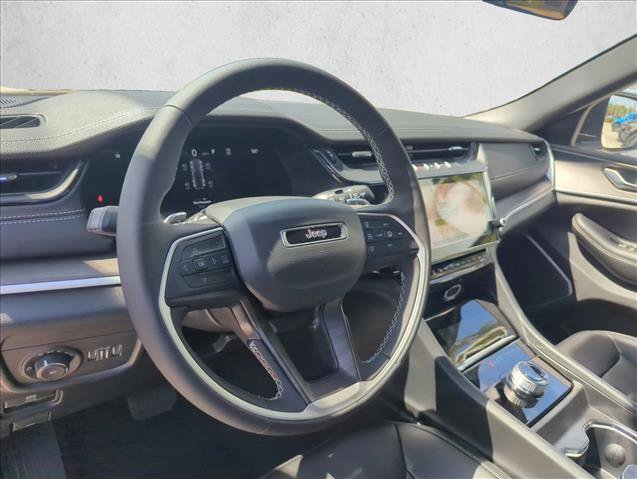 New 2026 Jeep Grand Cherokee Limited RWD image 20