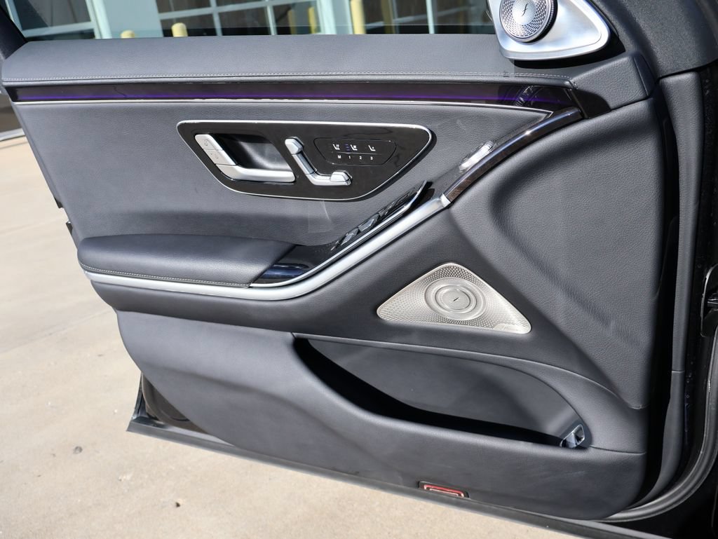 Certified 2022 Mercedes-Benz S 500 4MATIC image 37