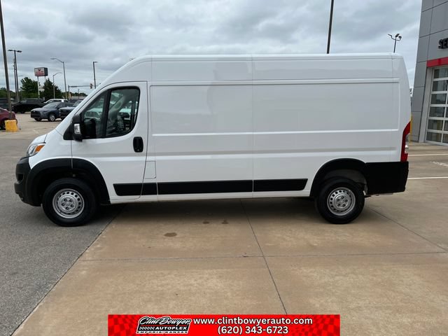 Used 2025 RAM ProMaster 2500 w/ Convenience Group FWD video 2