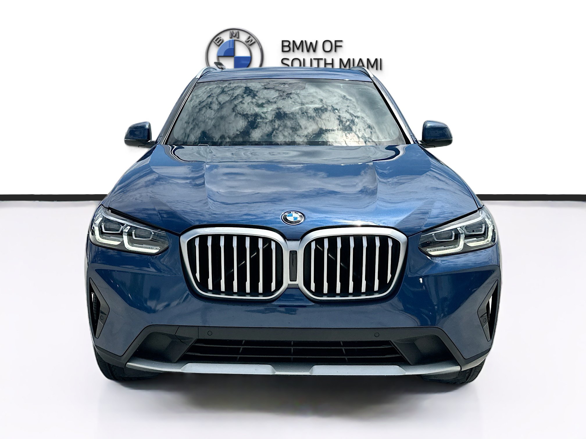 Certified 2023 BMW X3 xDrive30i w/ Convenience Package AWD/4WD image 2