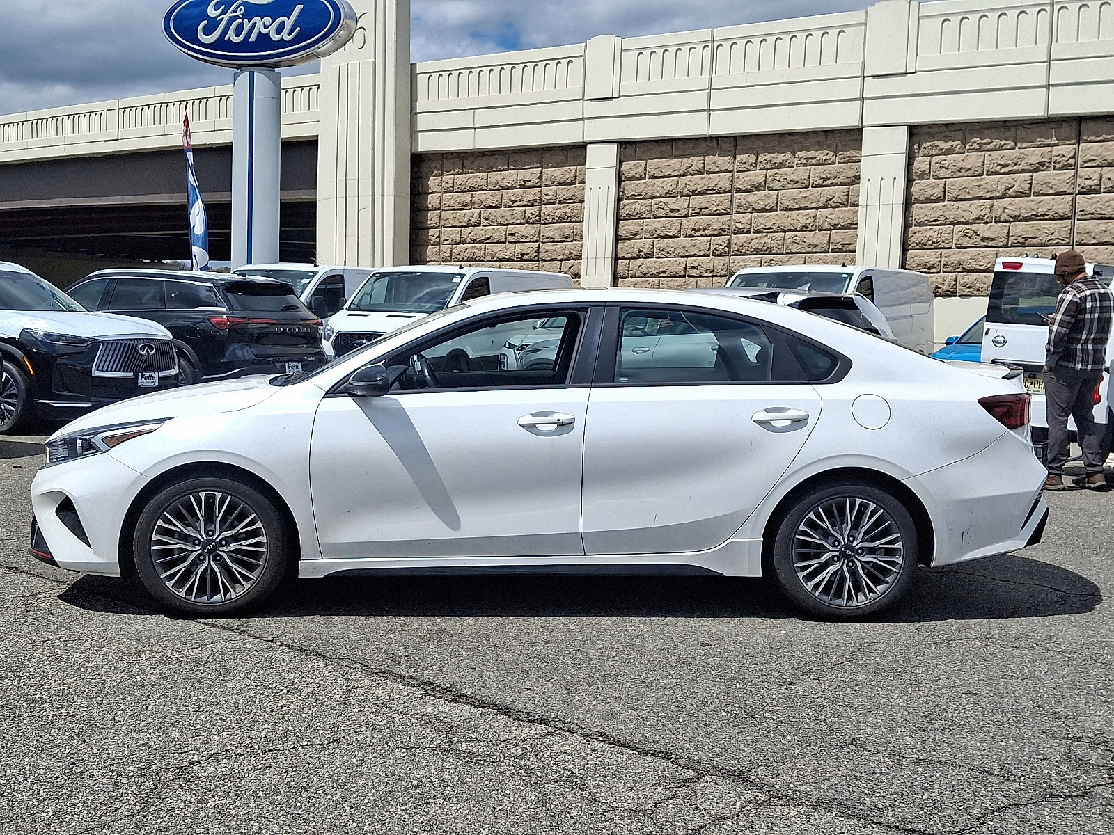 Certified 2023 Kia Forte GT-Line w/ GT-Line Premium Package FWD image 7