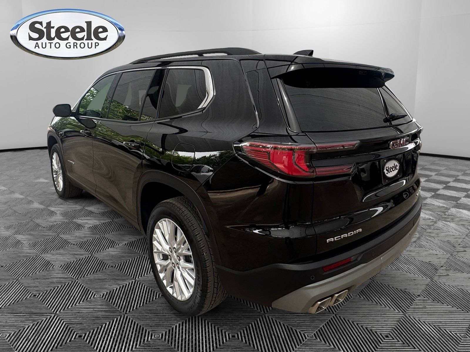 Certified 2026 GMC Acadia Elevation w/ Elevation Premium Package FWD image 3