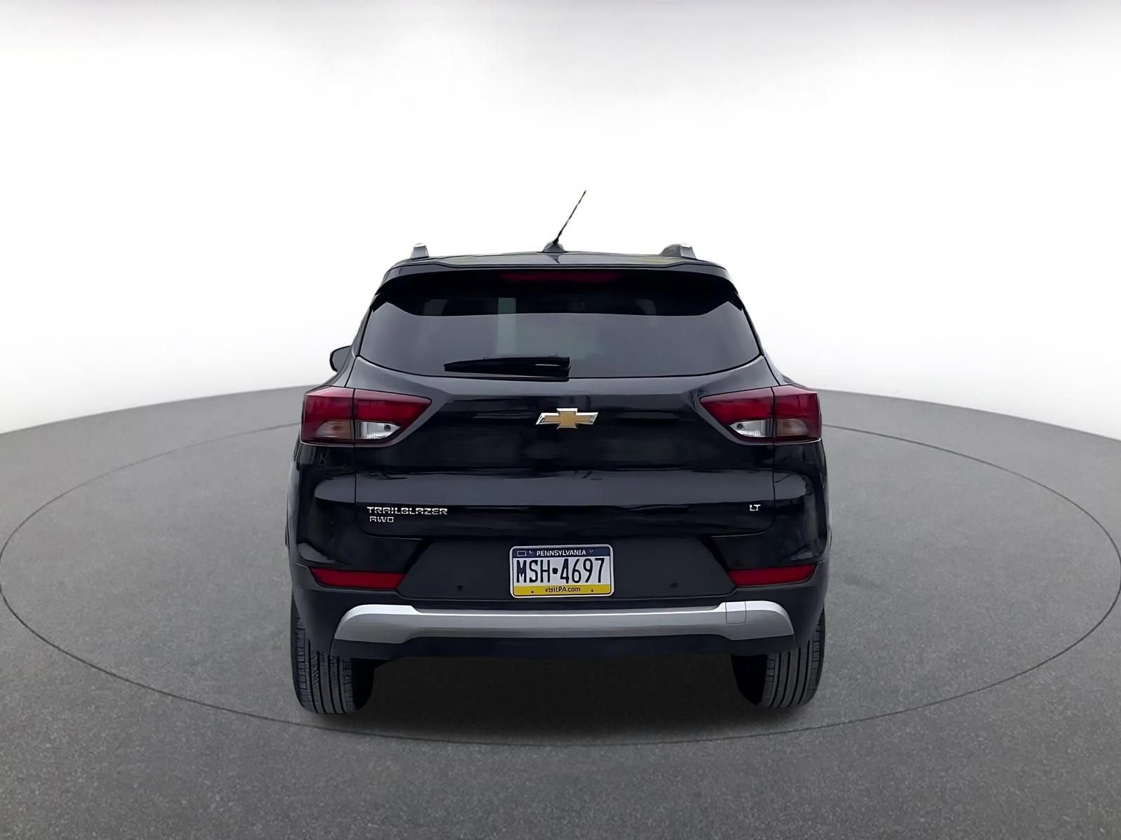 Used 2025 Chevrolet TrailBlazer LT w/ Driver Confidence Package image 12