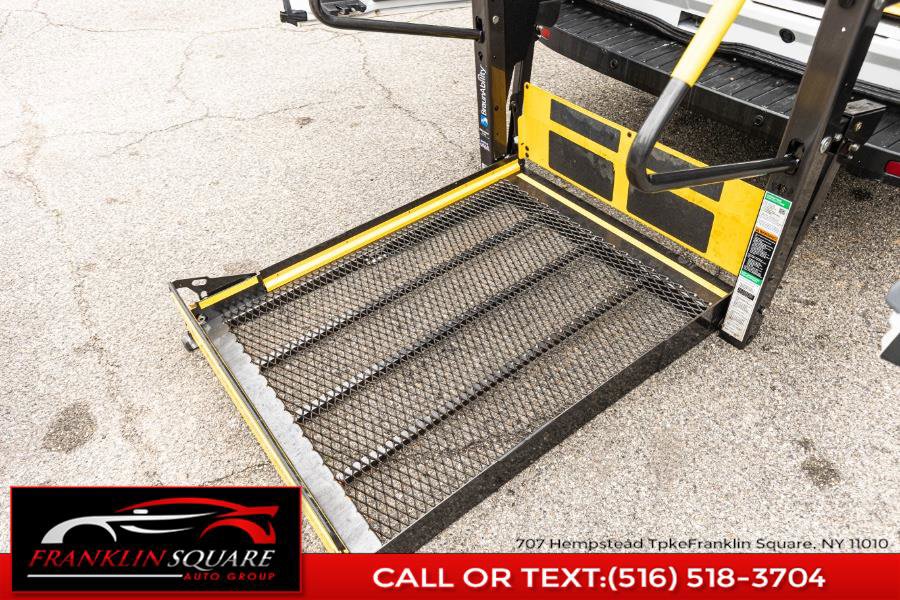 Used 2017 Ford Transit 350 XL image 36