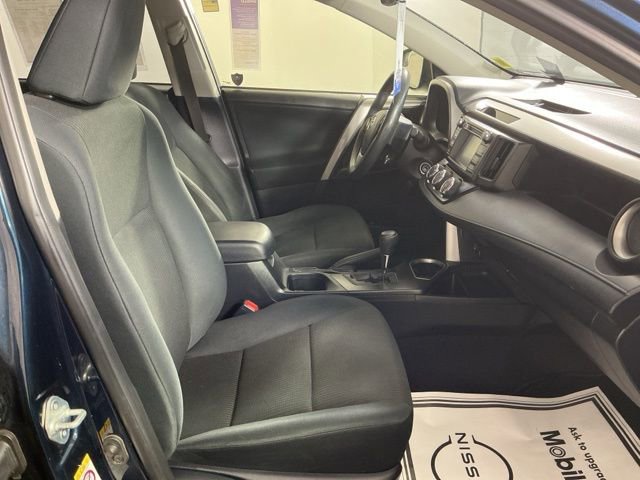 Used 2018 Toyota RAV4 LE w/ All Weather Liner Package image 4