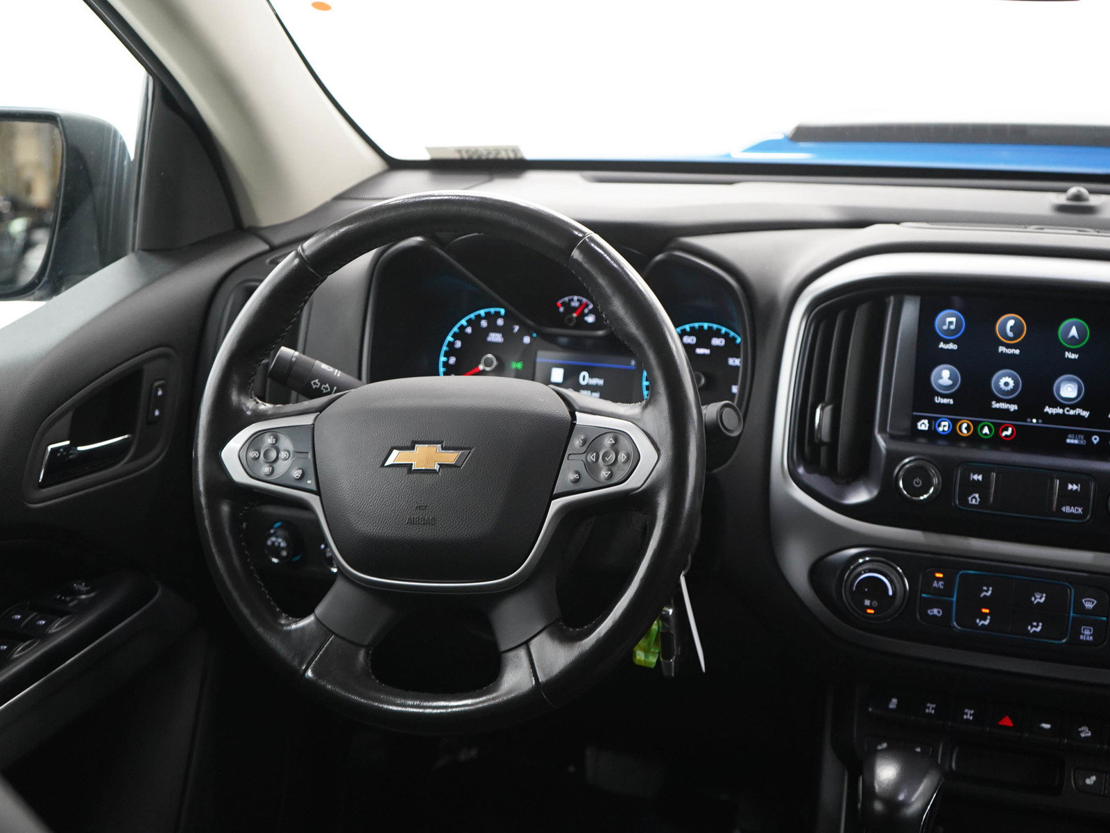 Used 2022 Chevrolet Colorado ZR2 w/ ZR2 Dusk Special Edition AWD/4WD image 14