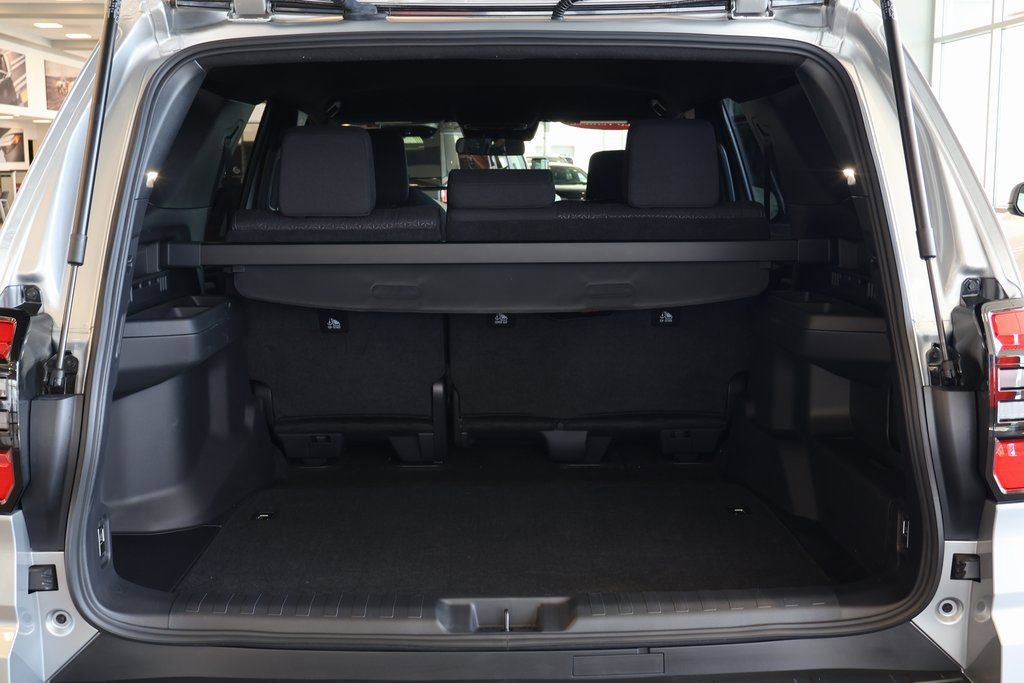 Used 2025 Toyota 4Runner SR5 RWD image 14