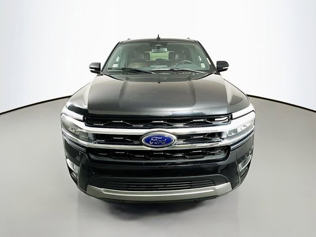 Used 2024 Ford Expedition Limited RWD image 2