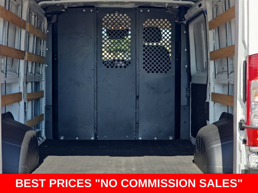 Used 2025 RAM ProMaster 2500 w/ U-Haul Equipment Group FWD image 12