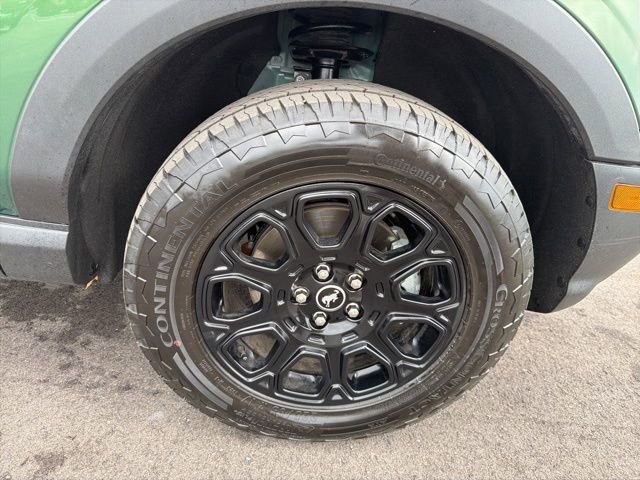 Used 2025 Ford Bronco Sport Badlands image 3