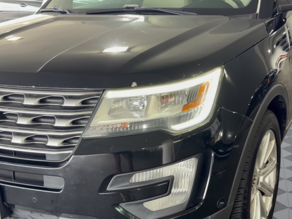 Used 2016 Ford Explorer Limited w/ Equipment Group 301A AWD/4WD image 9