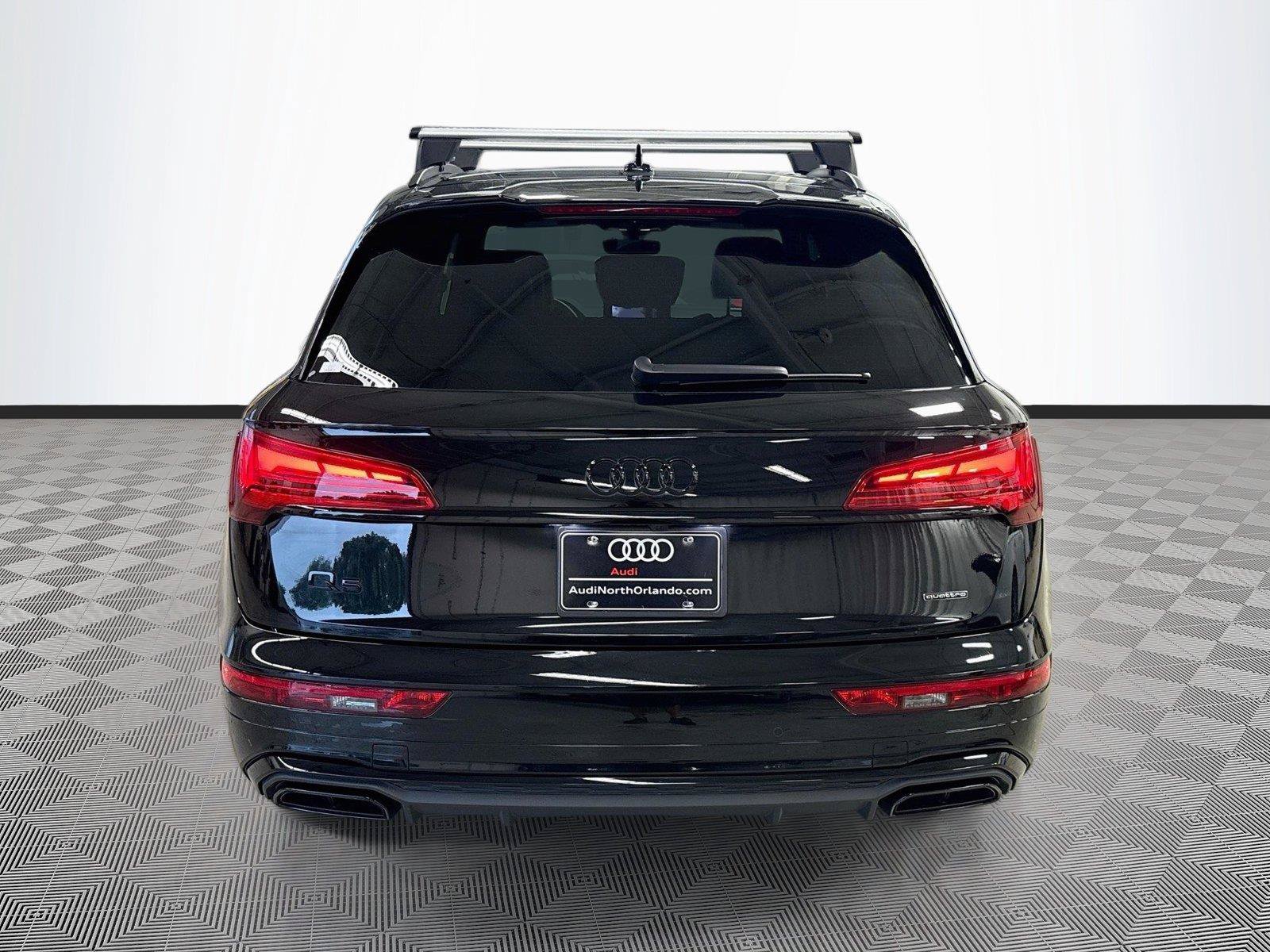 Certified 2024 Audi Q5 2.0T Premium w/ Summer of Audi Package AWD/4WD image 6