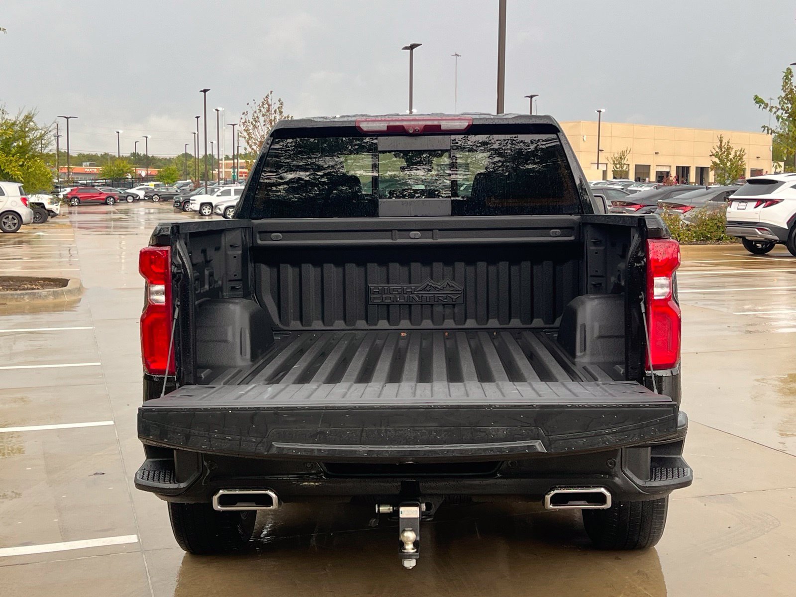 Used 2024 Chevrolet Silverado 1500 High Country w/ Technology Package RWD image 15