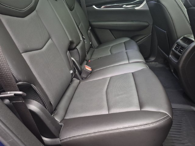 Used 2024 Cadillac XT5 Premium Luxury w/ LPO, Floor Liner Package AWD/4WD image 26