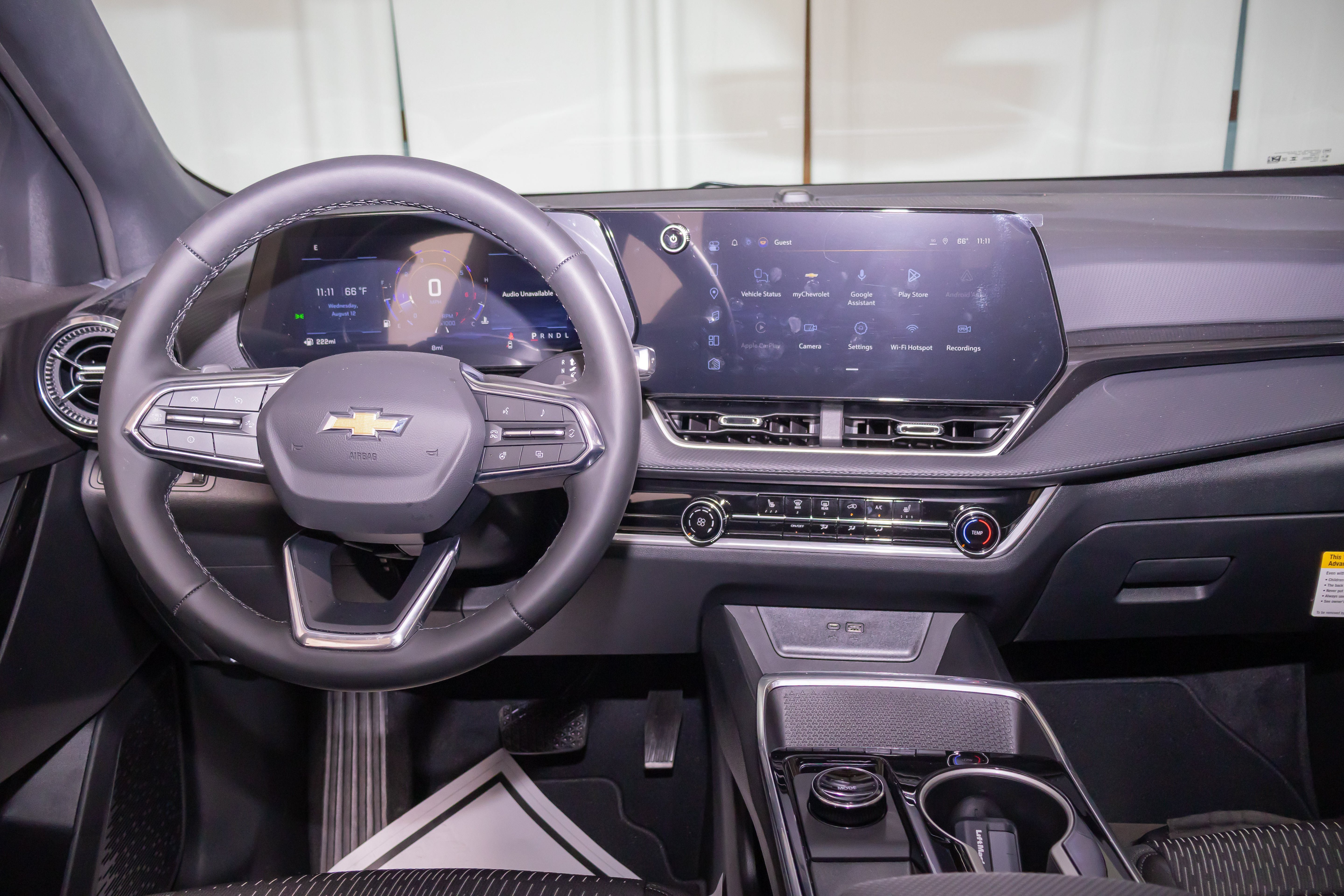 New 2027 Chevrolet Equinox LT w/ Safety and Technology Package FWD image 13