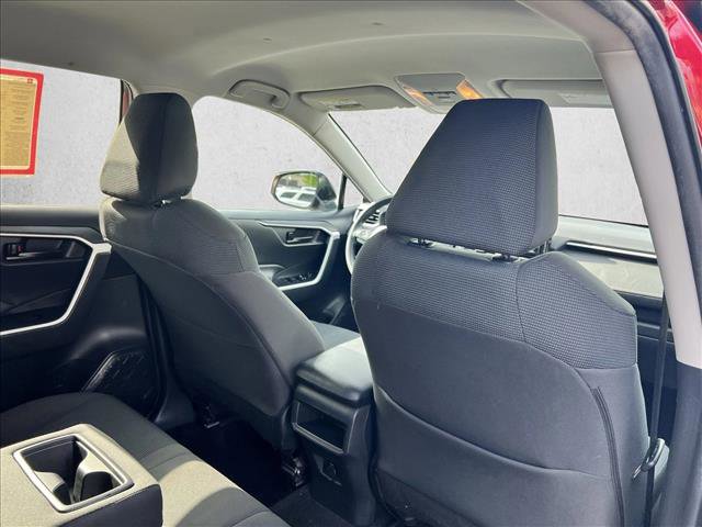 Certified 2021 Toyota RAV4 LE image 22