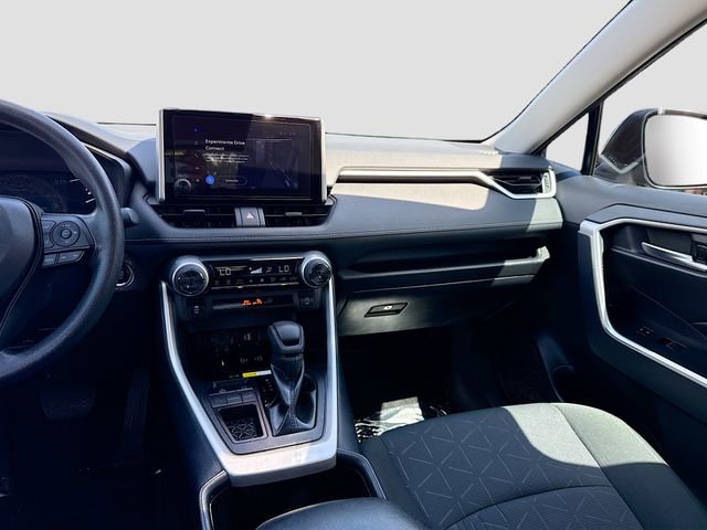 Used 2024 Toyota RAV4 XLE w/ Convenience Package FWD image 22