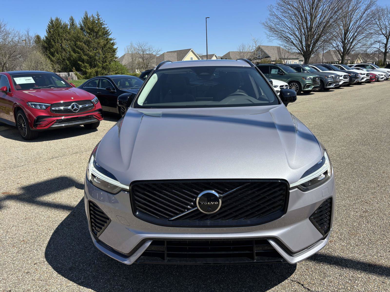Used 2026 Volvo XC60 B5 Plus w/ Protection Package Premier AWD/4WD image 2