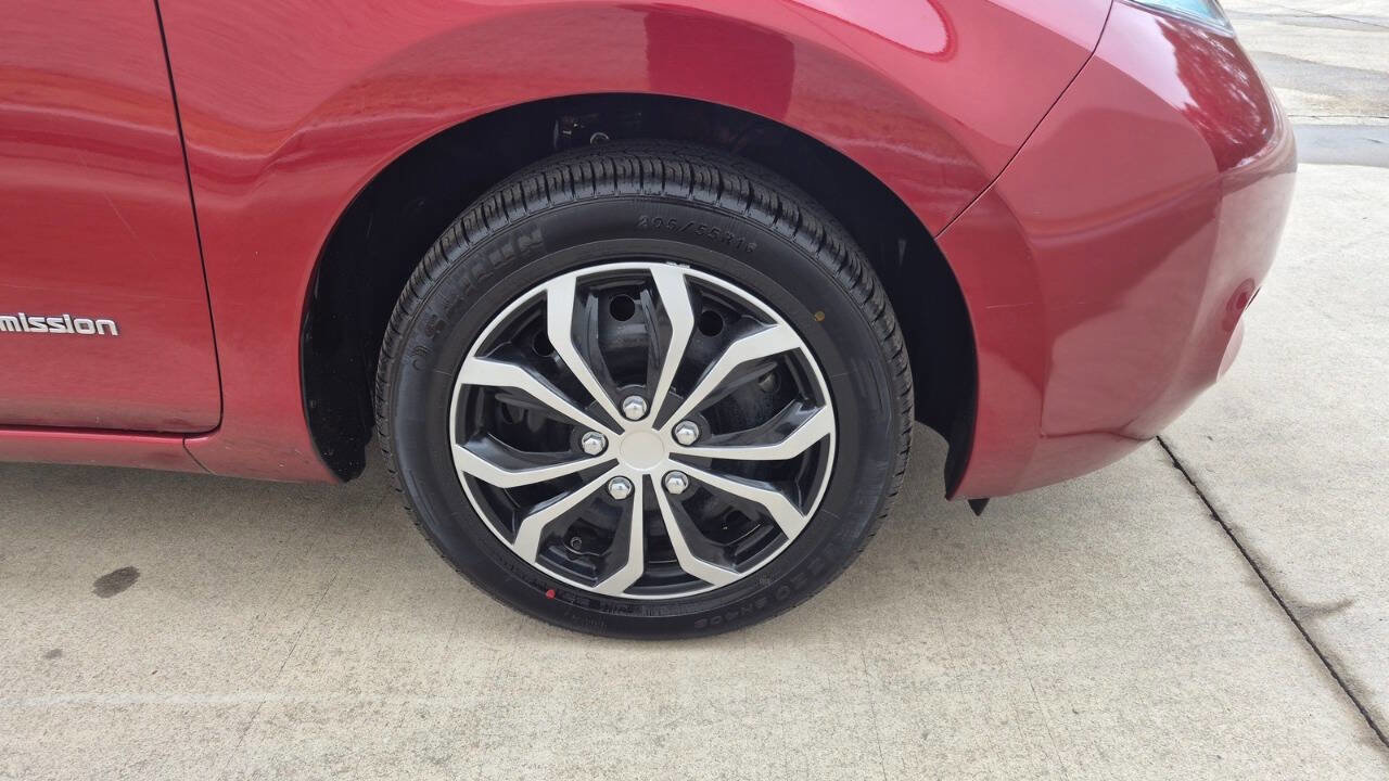 Used 2014 Nissan Leaf S image 30