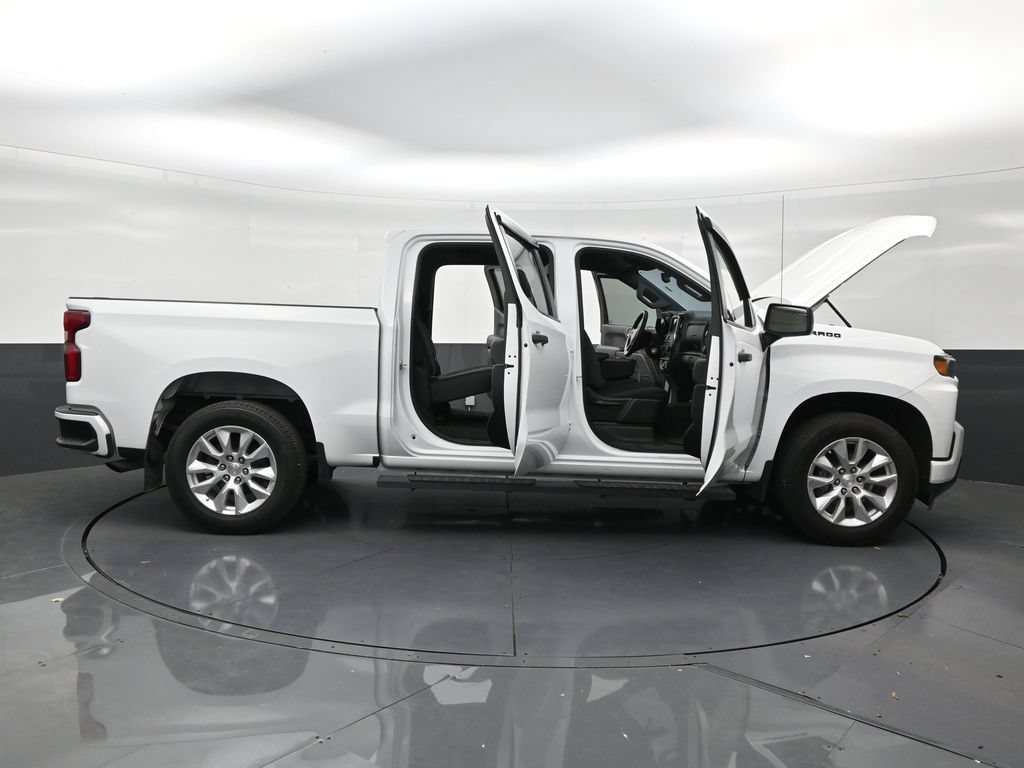 Used 2019 Chevrolet Silverado 1500 Custom w/ Custom Value Package RWD image 28
