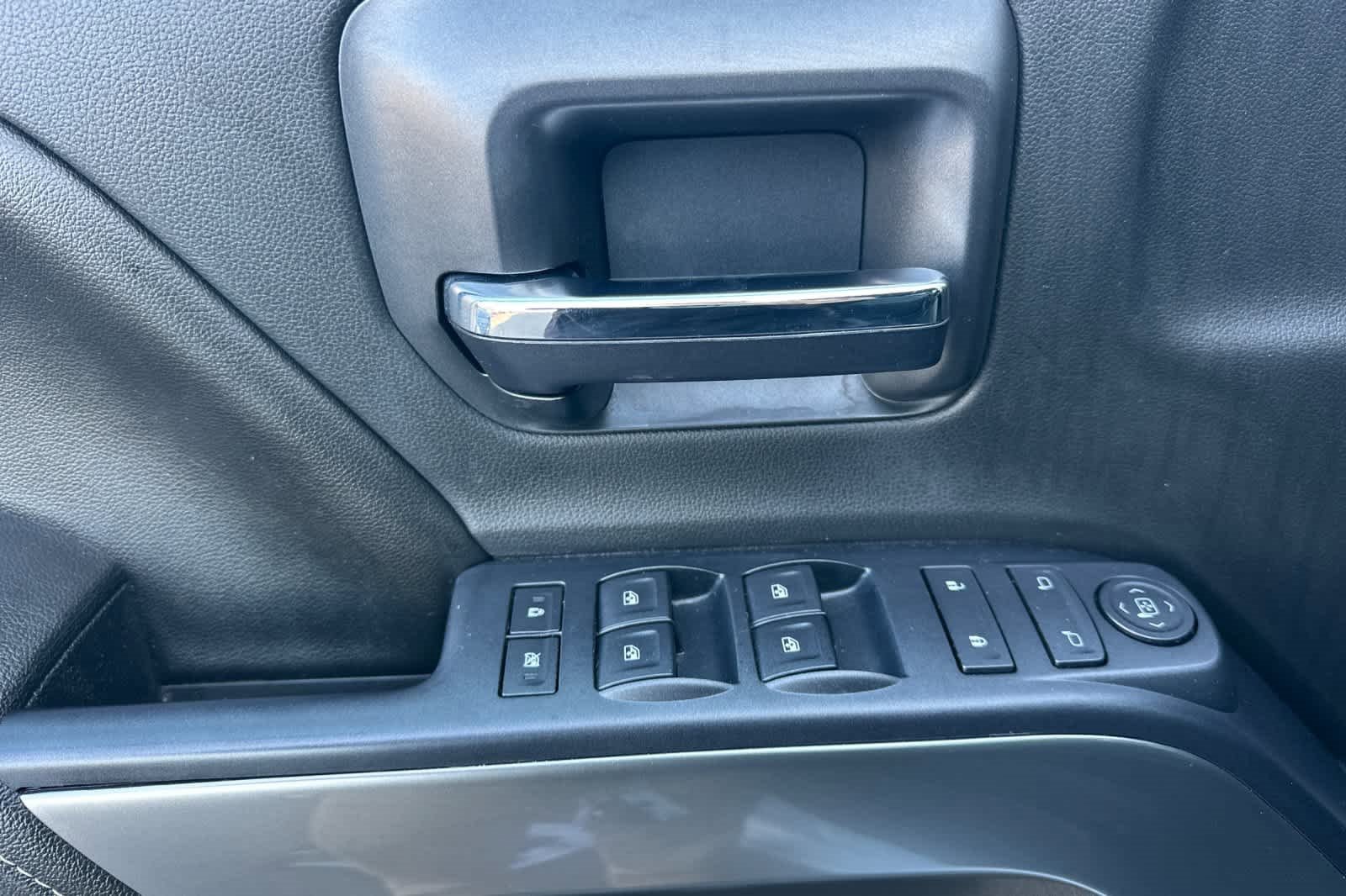 Used 2016 Chevrolet Silverado 1500 LT w/ All Star Edition image 12