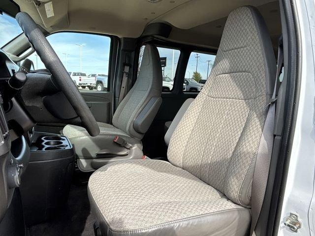 Certified 2025 Chevrolet Express 3500 LT w/ LT Preferred Equipment Group image 22