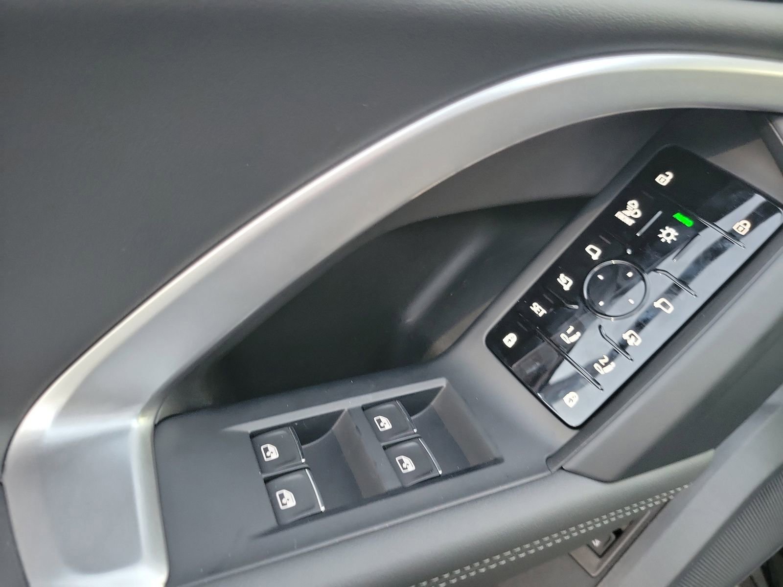 New 2025 Audi Q5 Premium Plus image 20