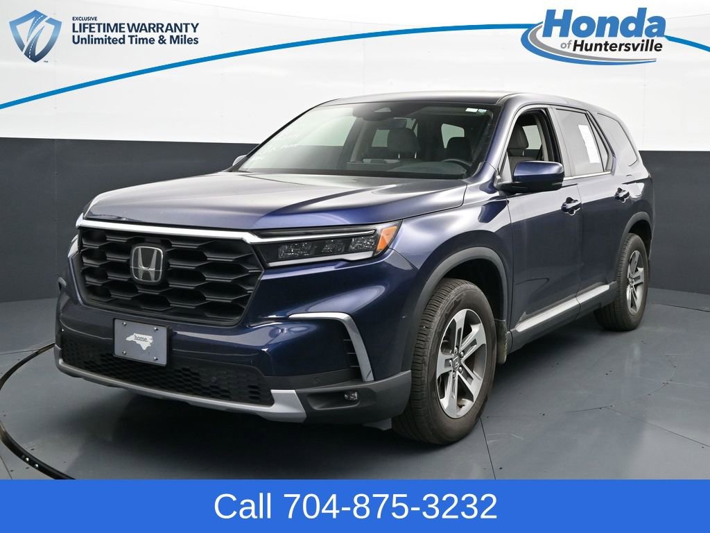 Used 2025 Honda Pilot EX-L image 3