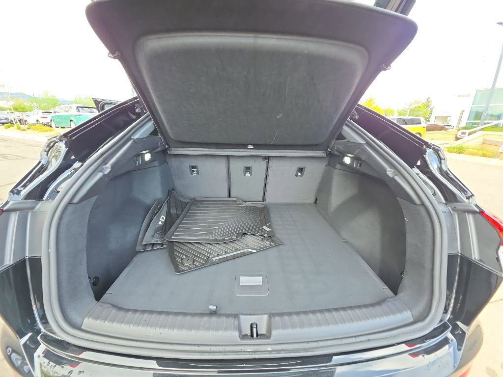 Used 2023 Audi Q4 e-tron Premium Plus w/ Premium Plus AWD/4WD image 21