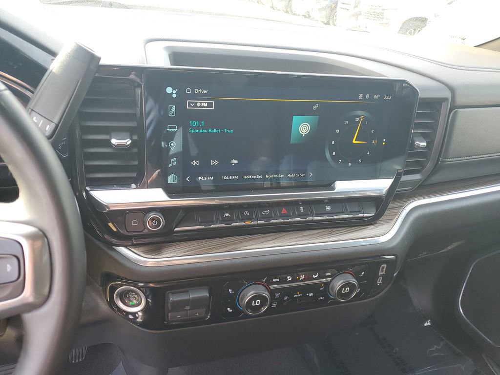 Used 2025 Chevrolet Silverado 1500 LT image 23