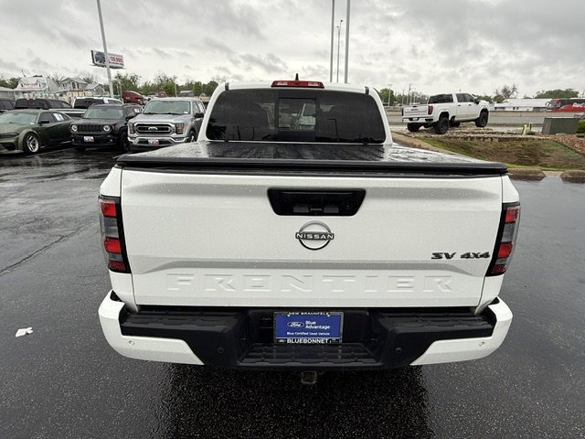 Used 2023 Nissan Frontier SV w/ SV Convenience Package image 5