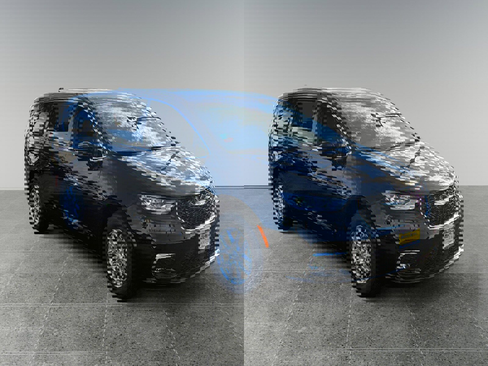 New 2026 Chrysler Pacifica Select image 7