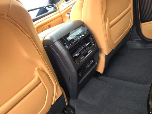 Used 2025 Jeep Grand Cherokee L Summit AWD/4WD image 37