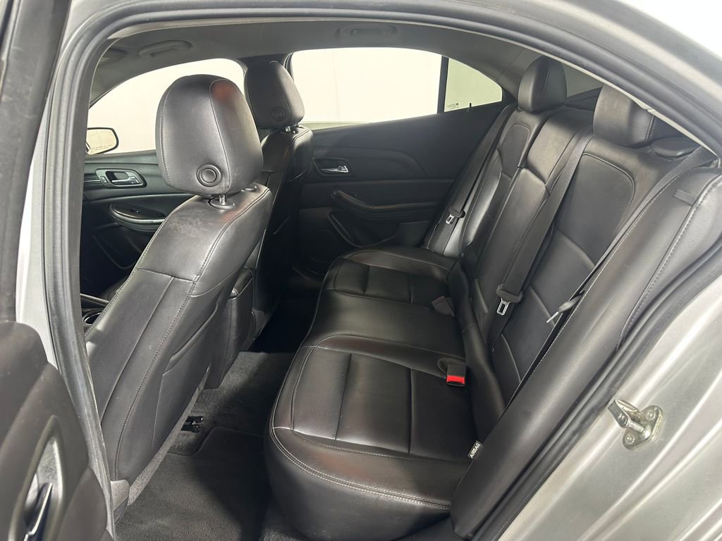 Used 2016 Chevrolet Malibu LTZ FWD image 18