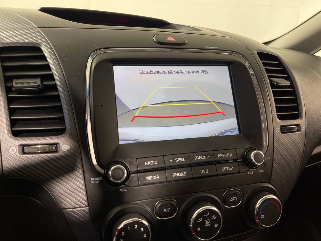 Used 2017 Kia Forte S image 23