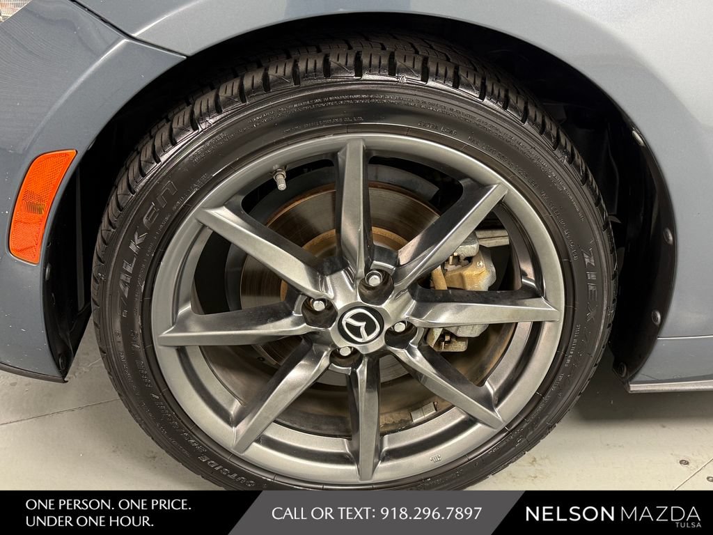 Used 2020 MAZDA MX-5 Miata RF Grand Touring RWD image 11