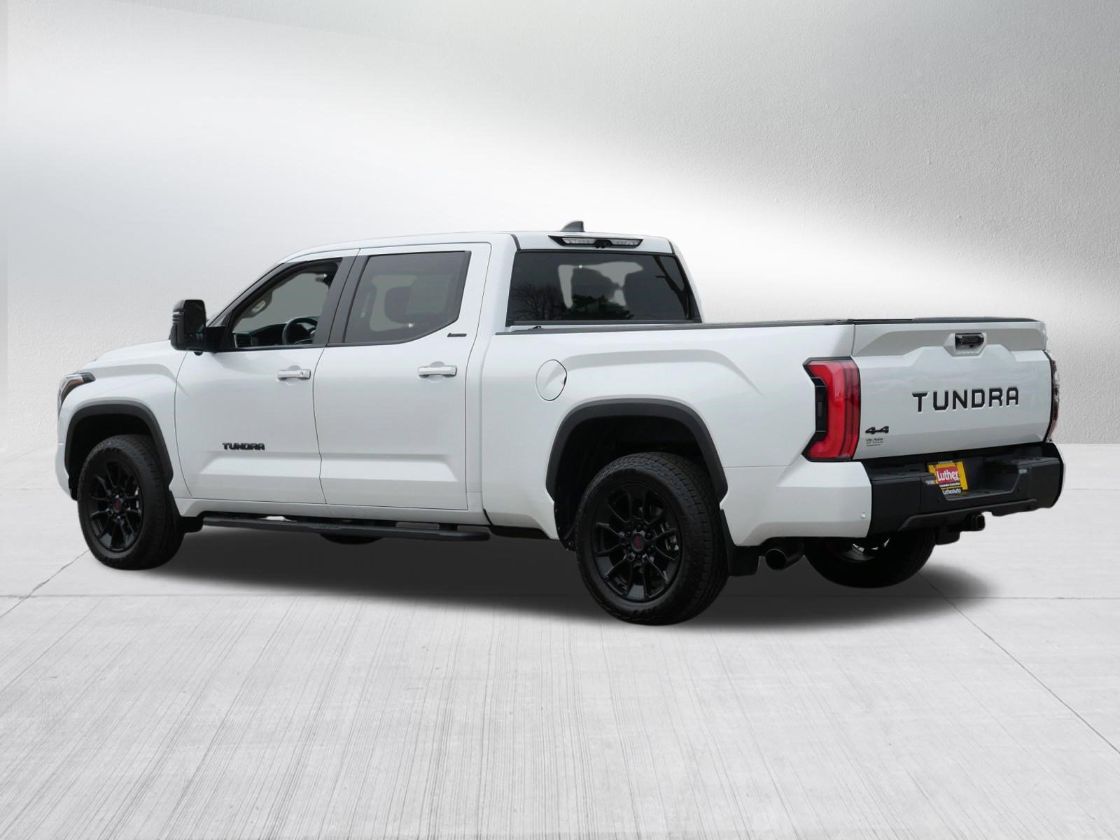 Used 2024 Toyota Tundra Limited w/ TRD Off-Road Package image 5