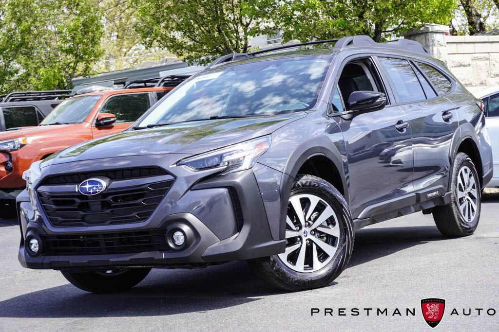 Used 2023 Subaru Outback Onyx Edition AWD/4WD image 18