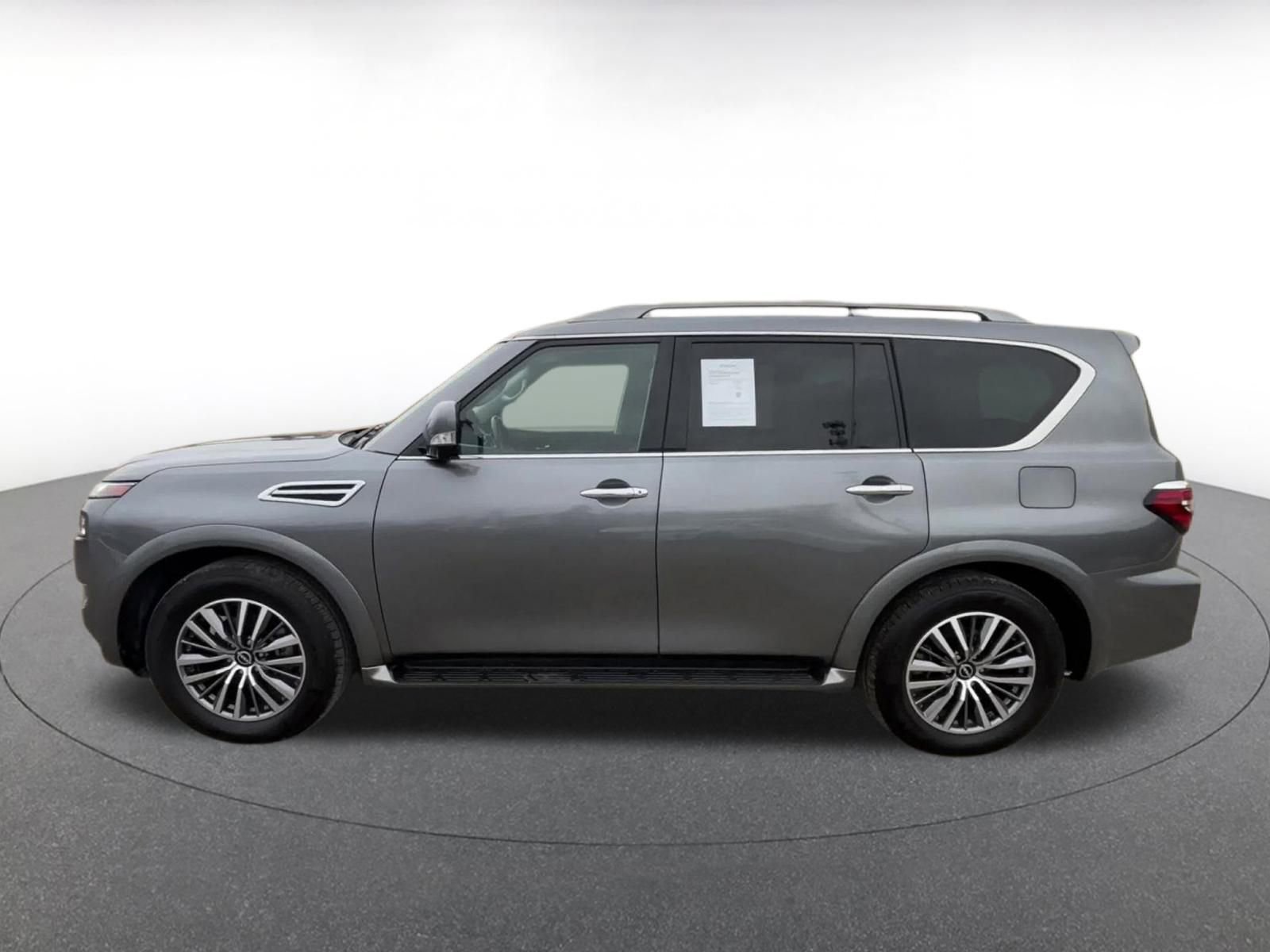 Used 2023 Nissan Armada SL image 9