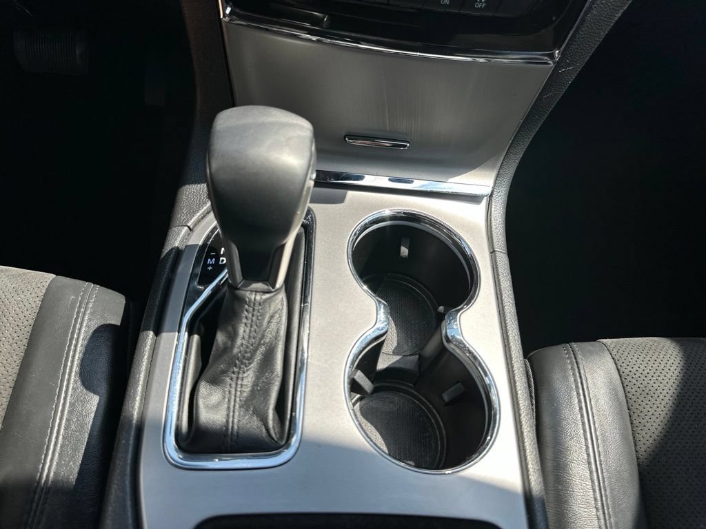 Used 2021 Jeep Grand Cherokee Laredo X RWD image 36