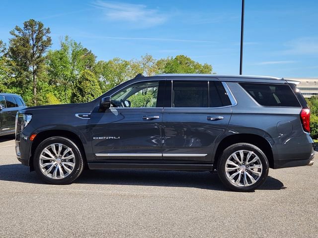 Used 2021 GMC Yukon Denali w/ Denali Premium Package image 2