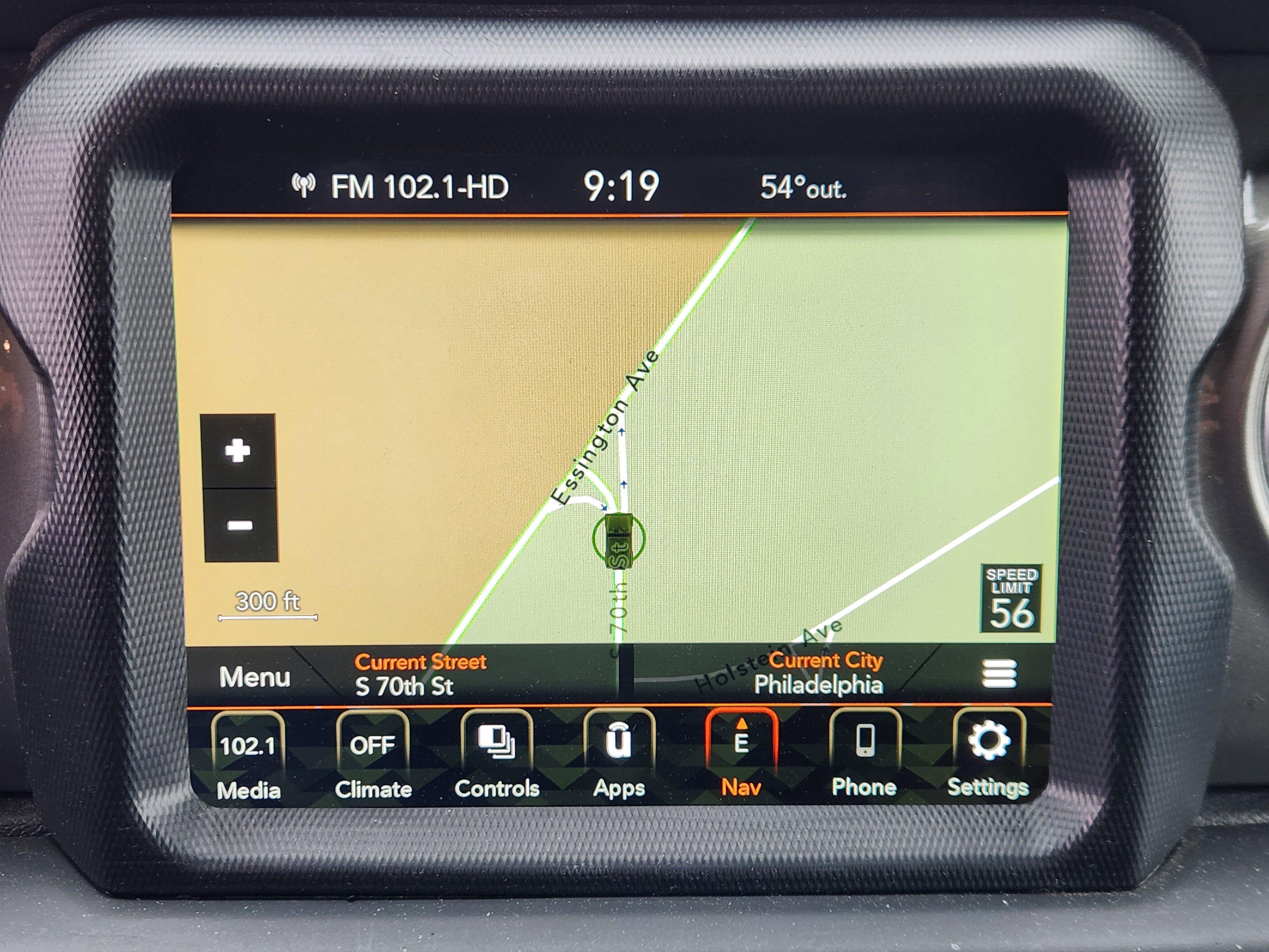 Used 2022 Jeep Wrangler Unlimited Sahara AWD/4WD image 12